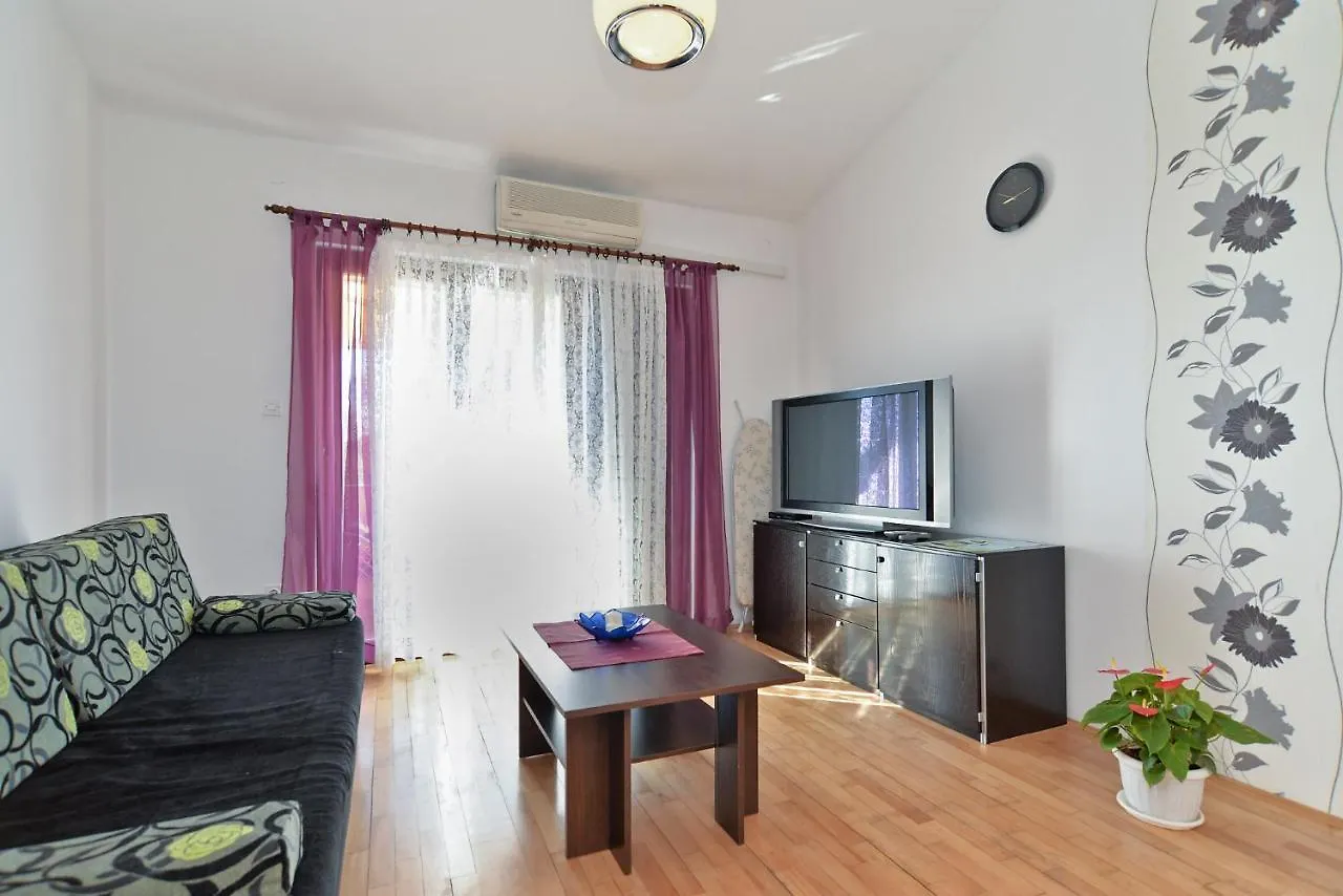 House Premantura 1096 Villa 0*,  Croatia